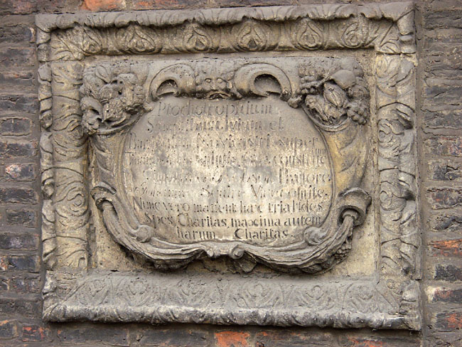 Hjes_Plaque_Level