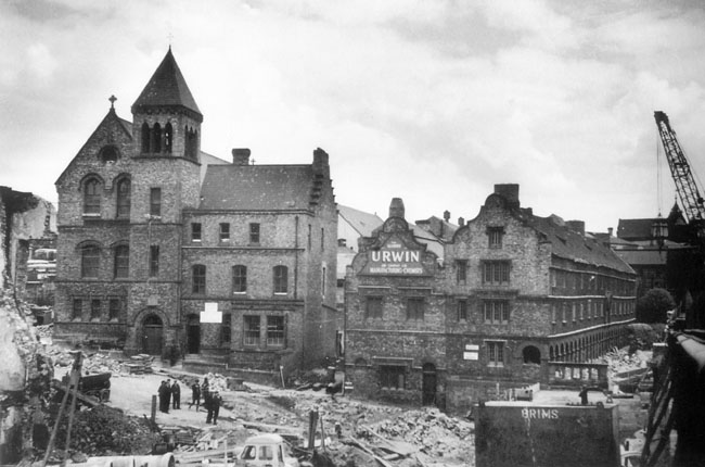Hjes_Swan_Demolish_1962